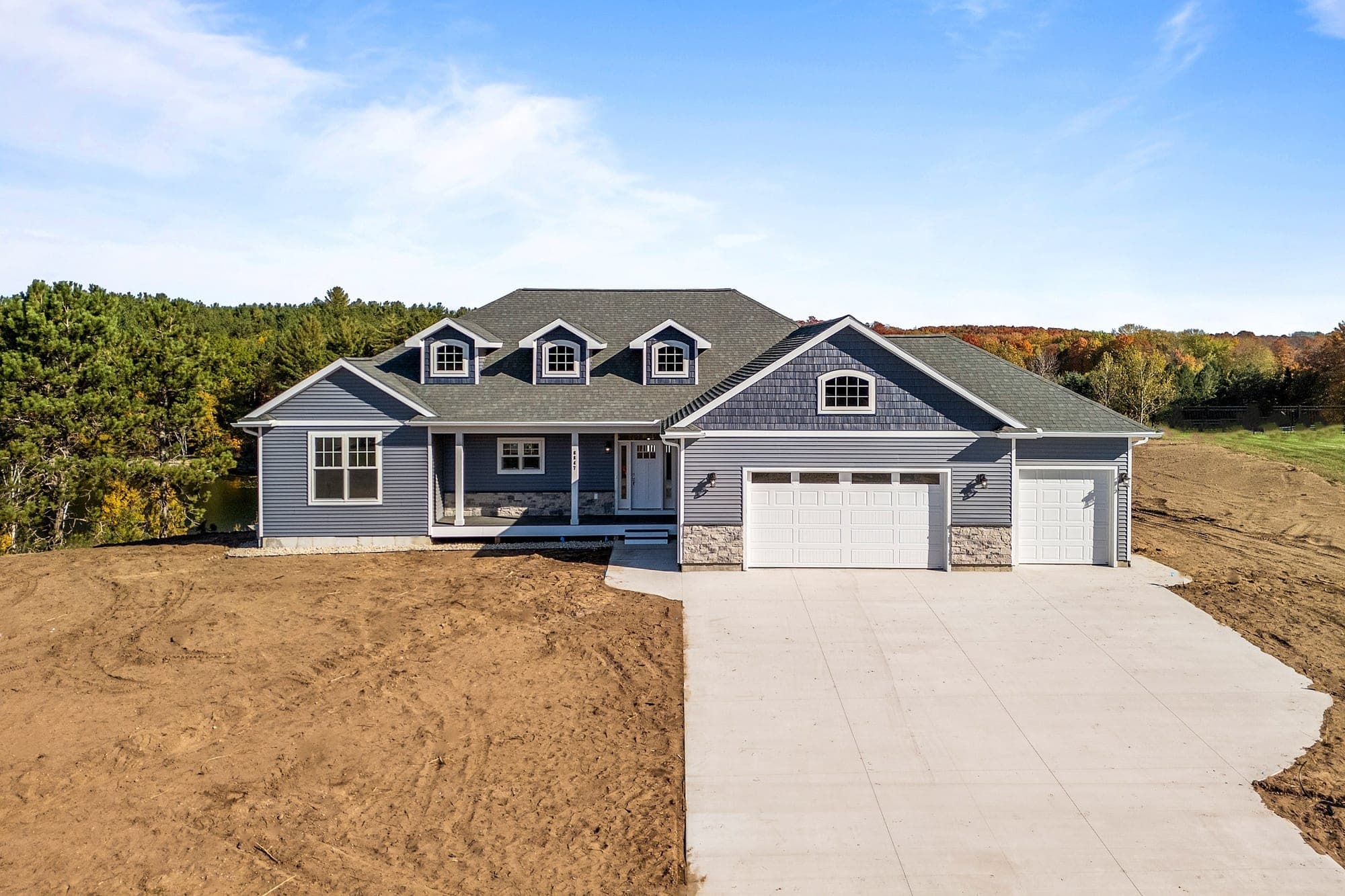 The Lakeside — Walkout on Fox Run — 6847 Fox Run